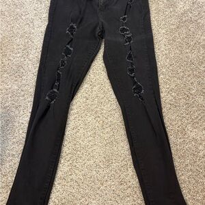 Levi's Black Ripped Skinny Jeans